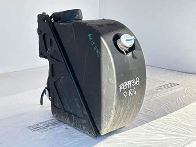 Kenworth T680 DEF Tank