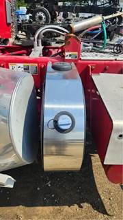 Kenworth T680 DEF Tank