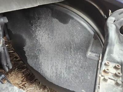 Kenworth T680 DEF Tank