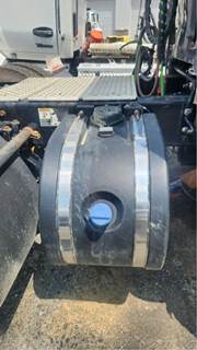 Kenworth T880 DEF Tank