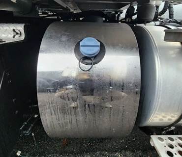 Kenworth T880 DEF Tank