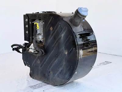 Mack CXU613T DEF Tank