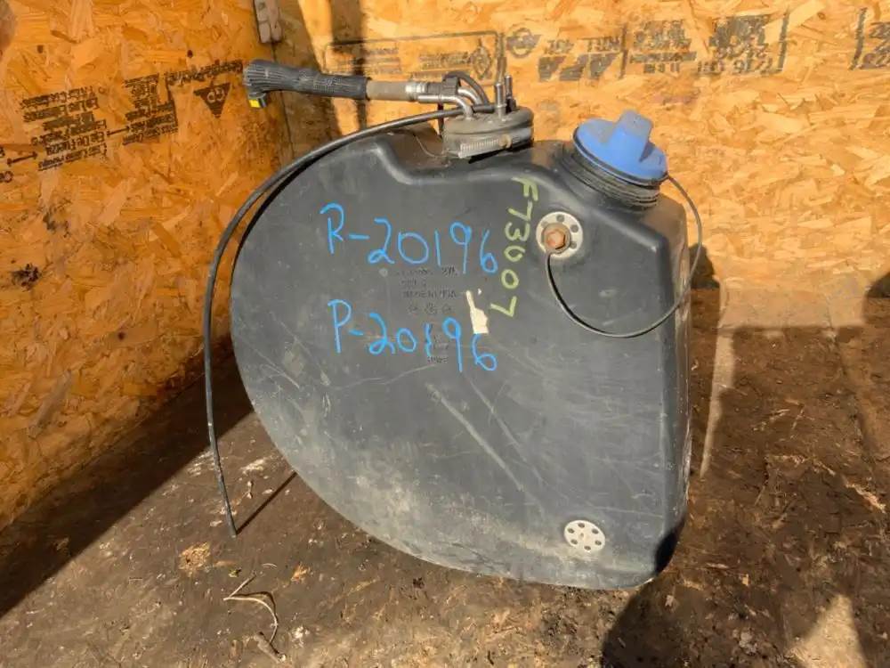 Mack Granite GU713 DEF Tank for a 2012 Mack GU713 For Sale Elkton, MD