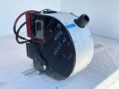 Mack Pinnacle CXU613 DEF Tank for a 2013 Mack CXU613