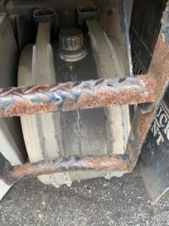 Peterbilt 357 DEF Tank