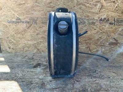 Peterbilt 365 DEF Tank