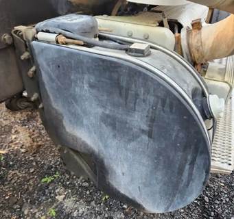 Peterbilt 365 DEF Tank