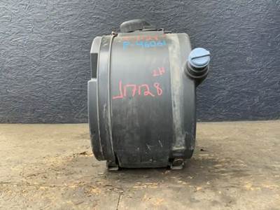 Peterbilt 579 DEF Tank