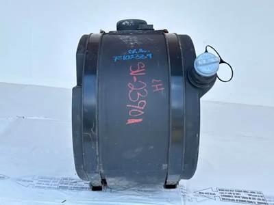 Peterbilt 579 DEF Tank