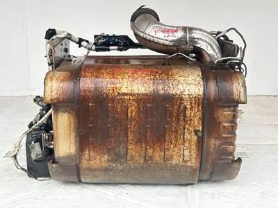 Freightliner Cascadia 116 DPF Filter for a Freightliner Cascadia 116 Day Cab