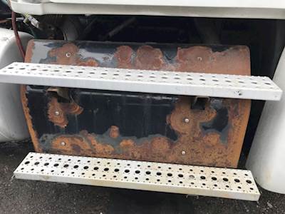 Freightliner Cascadia 125 DPF Filter