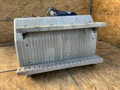 Freightliner Cascadia 125 DPF Filter