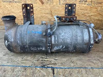 Freightliner Cascadia 125 DPF Filter