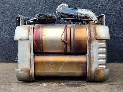 Freightliner Cascadia 125 DPF Filter