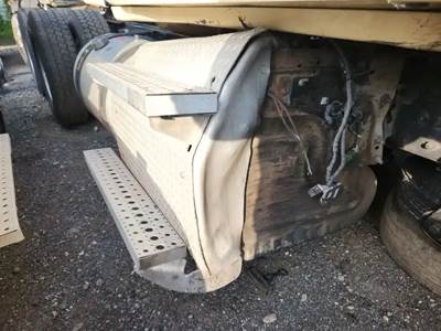 Freightliner Cascadia 125 DPF Filter