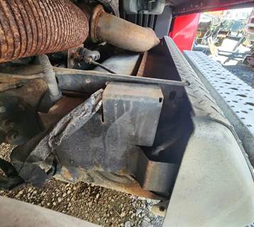 Freightliner Cascadia 125 DPF Filter