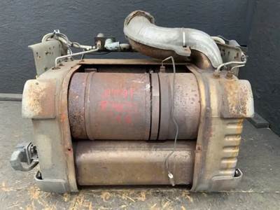 Freightliner Cascadia 126 DPF Filter