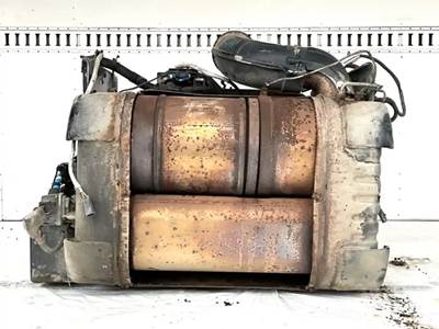Freightliner Cascadia 126 DPF Filter