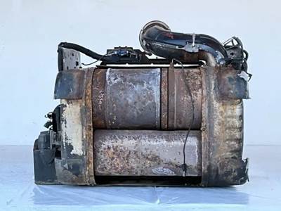 Freightliner Cascadia 126 DPF Filter