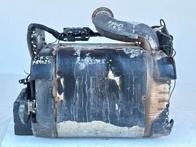 Freightliner Cascadia 126 DPF Filter