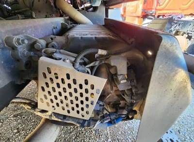 Freightliner Cascadia 126 DPF Filter