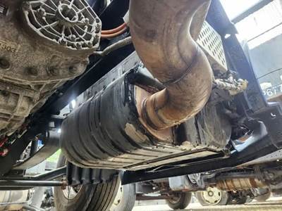 Freightliner Cascadia 126 DPF Filter