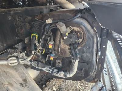 Freightliner Cascadia 126 DPF Filter