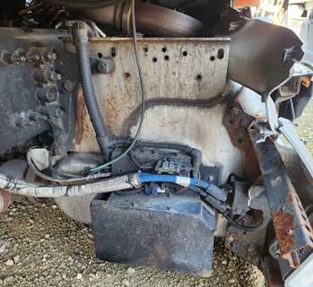 Freightliner Cascadia 126 DPF Filter