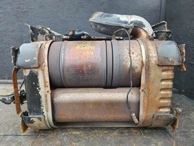 Freightliner Cascadia 132 DPF Filter