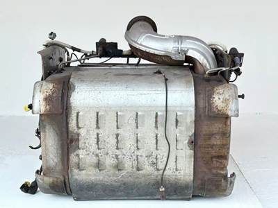 Freightliner Cascadia DPF Filter