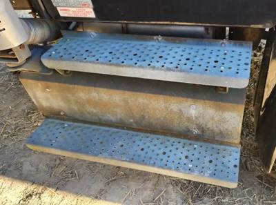 Freightliner M2 106 DPF Filter