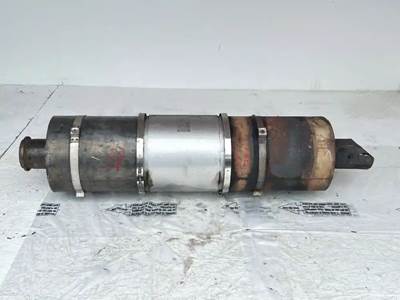 International LA617 DPF Filter