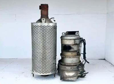 Mack CXU613T DPF Filter