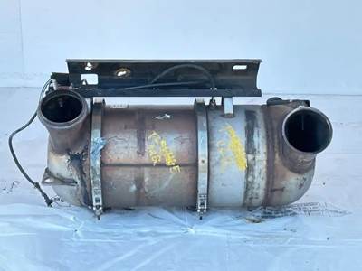 Mack LEU613 DPF Filter