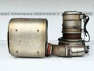 Mack Pinnacle CXU612 DPF Filter for a 2013 Mack CXU612