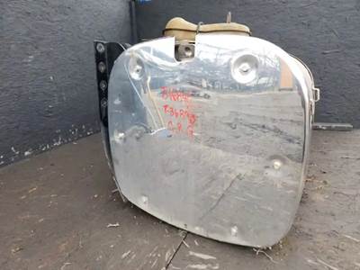 Mack Pinnacle CXU613 DPF Filter for a 2016 Mack CXU613