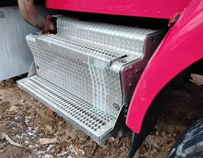 Peterbilt 348 DPF Filter