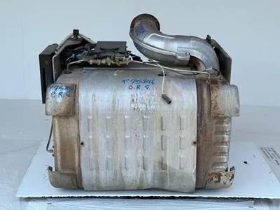 Western Star 4900SA DPF Filter for a 2012 Western Star 4900 SA