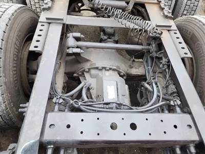 Dana-Spicer D40-155 Front Differential for a 2016 International PROSTAR