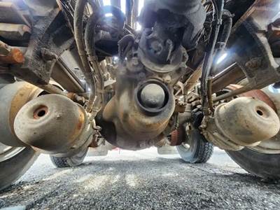 Dana-Spicer D46-170 Complete Axle-Front Rears for a 2012 Peterbilt 367
