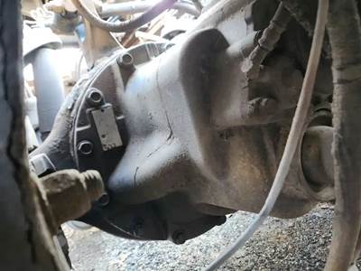 Dana-Spicer D46-170DHP Front Differential for a 2018 Peterbilt 389