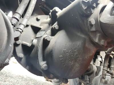 Dana-Spicer DS404 Front Differential for a 2013 Freightliner Cascadia 113