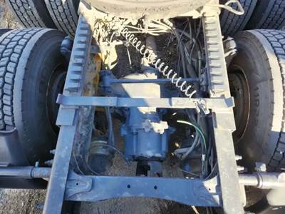 Dana-Spicer DS404 Front Differential for a 2010 Freightliner COLUMBIA 120