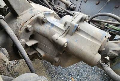 Dana-Spicer DS404 Front Differential for a 2007 International 8600
