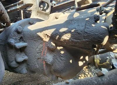 Dana-Spicer DS404 Front Differential for a 2006 Kenworth W900