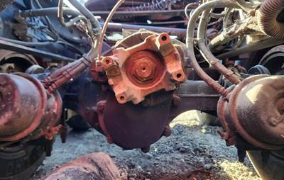 Dana-Spicer DS404 Front Differential for a 2014 International PROSTAR
