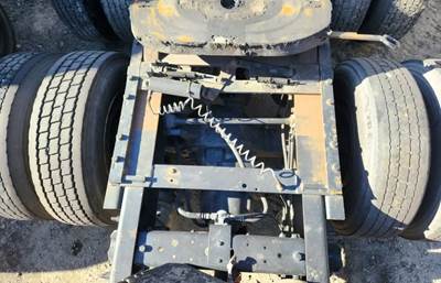 Dana-Spicer DS405 Front Differential for a 2003 International 9100I