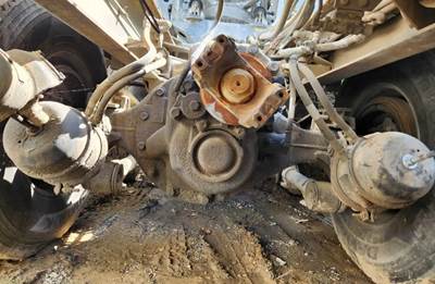 Dana-Spicer DS46-170DH Front Differential for a 2017 Peterbilt 365