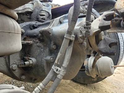 Dana-Spicer DSH40 Front Differential for a 2011 Kenworth T800