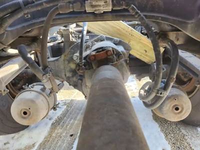 Dana-Spicer DSP40 Front Differential for a 2015 Kenworth T680